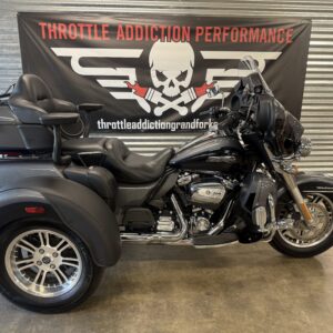 2021 HARLEY DAVIDSON TRIGLIDE