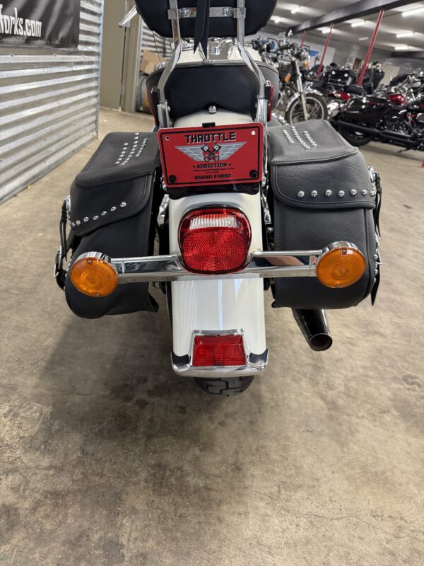 2015 HERITAGE SOFTAIL CLASSIC - Image 5